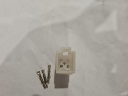 Picture of Suzuki 4 Pin Connector Amp 14